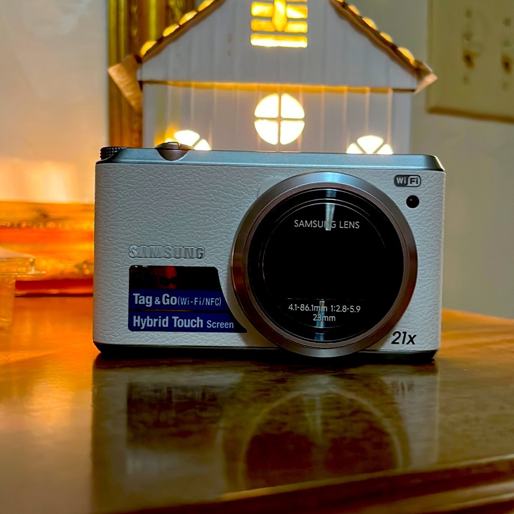 New Samsung WB350F camera! Never used, just bought 128GB memory card. OBO!